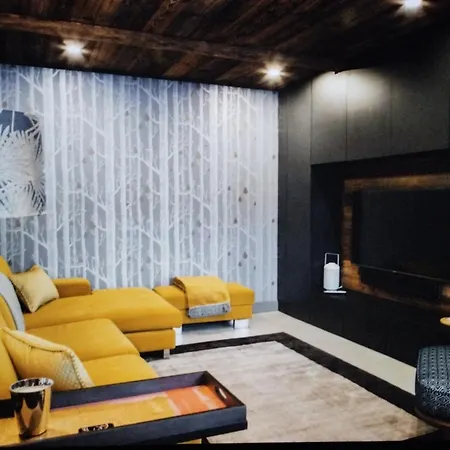 Mountain Luxury Property 아파트 *